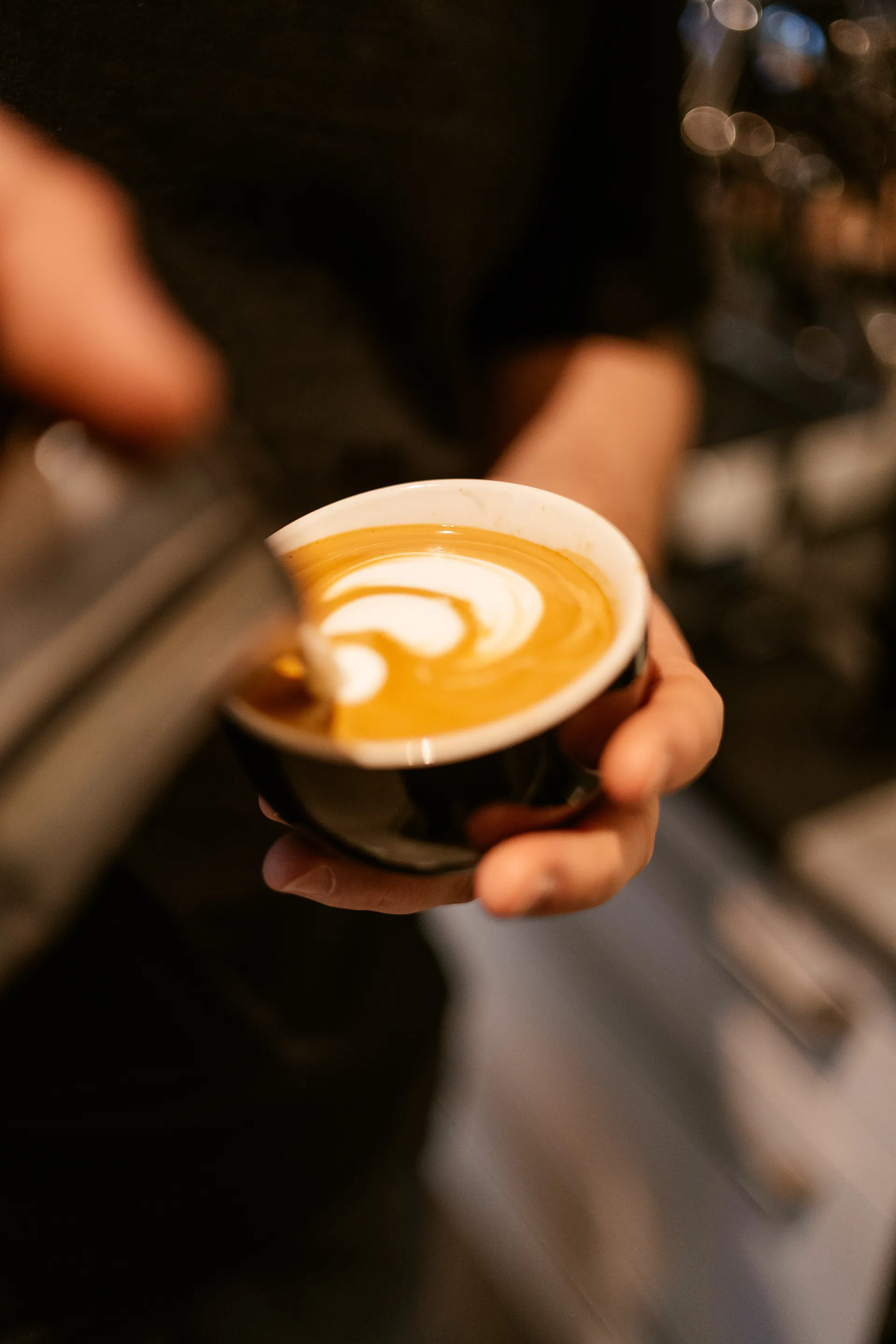 Fertiger Cappuccino mit Latte Art